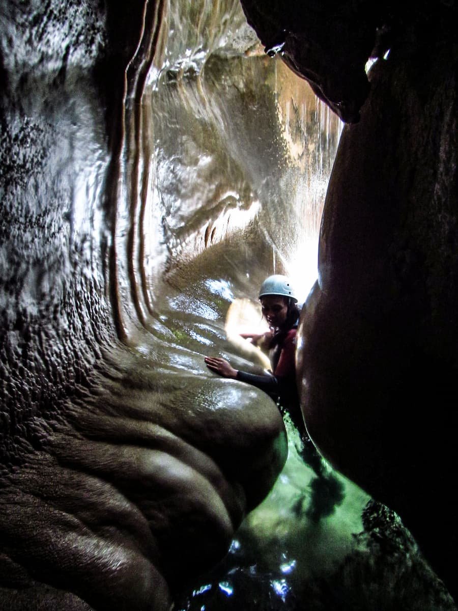 Grotte secrète du canyon du Formiga