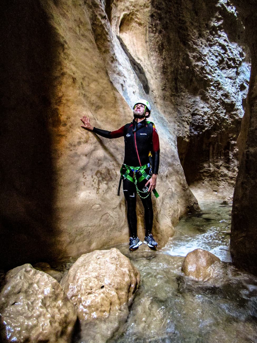 la faille des oscuros de balces en sierra de guara