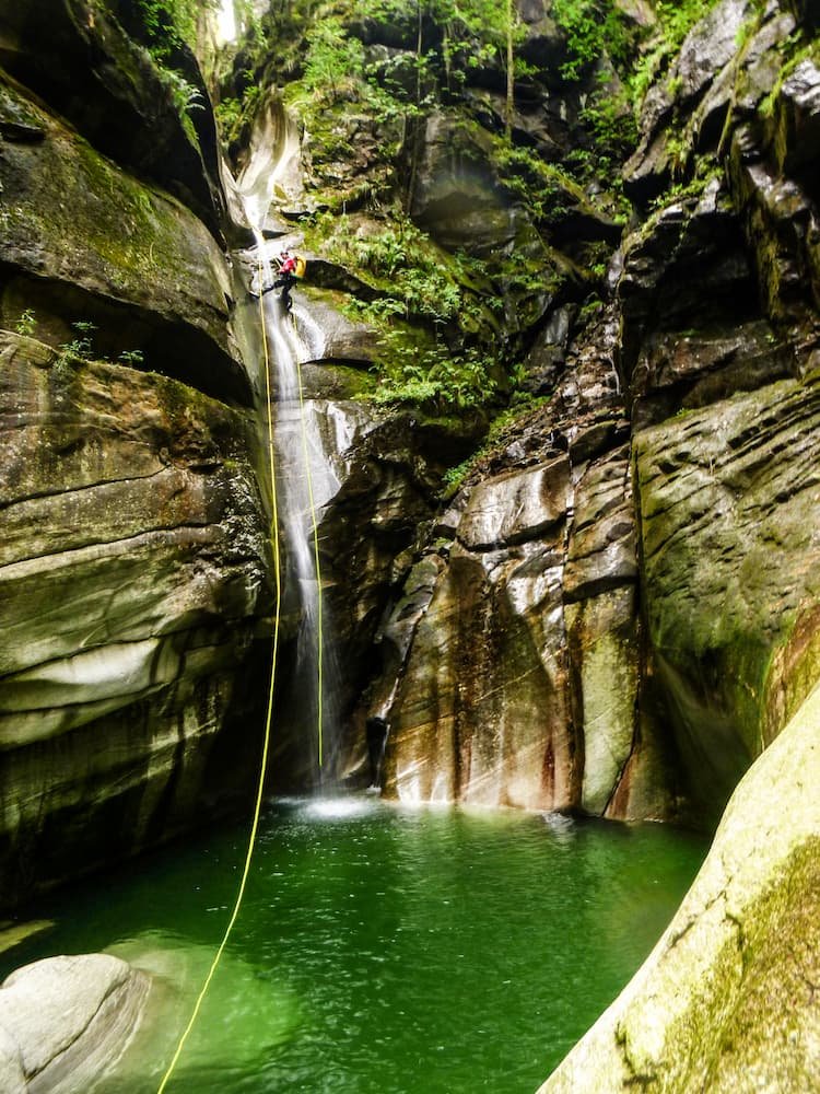 cascade tessin